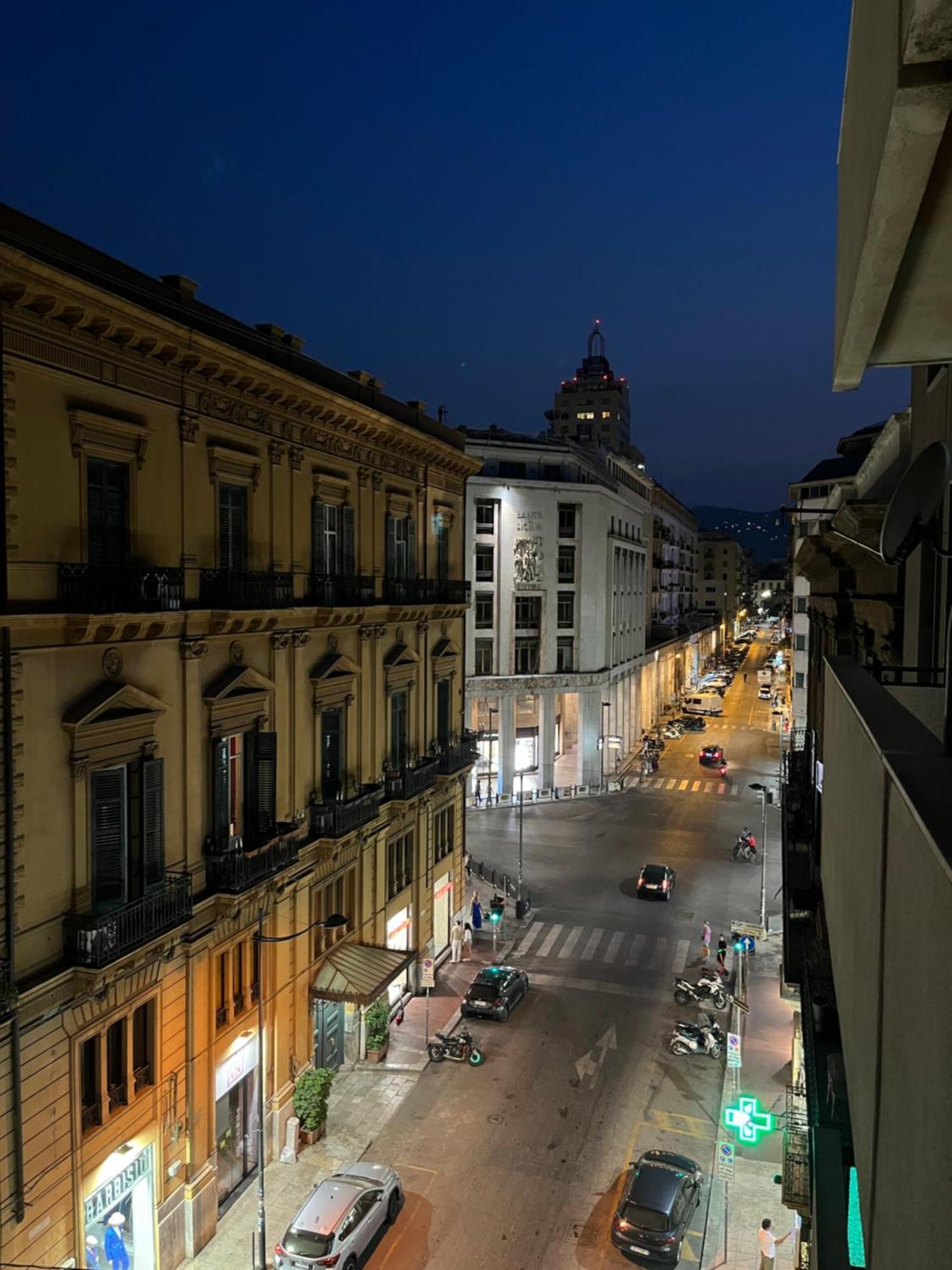 4 Country Side - City Center Palermo Eksteriør bilde
